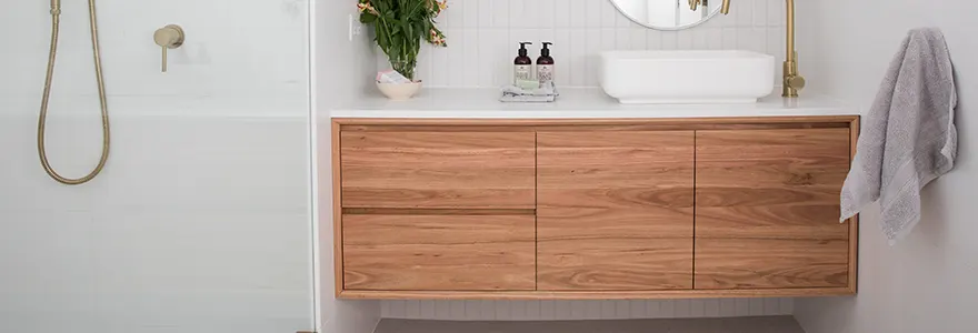 creer un espace elegant avec des meubles suspendus