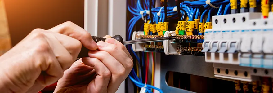 les avantages de faire appel a un professionnel pour l installation electrique